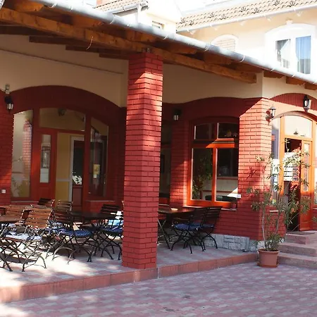 Ξενοδοχείο Palota