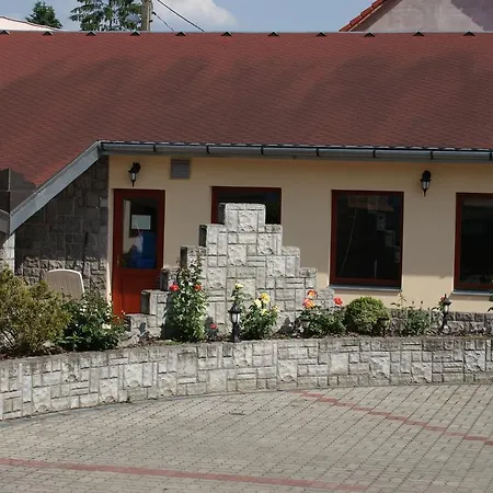 Palota Ξενοδοχείο 3*