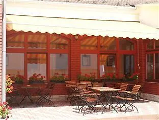 Ξενοδοχείο Palota 3*