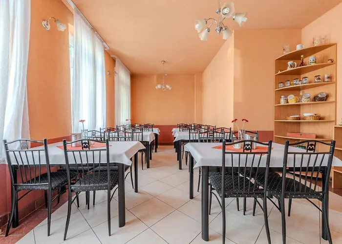 Palota 3*