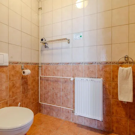 Palota 3*
