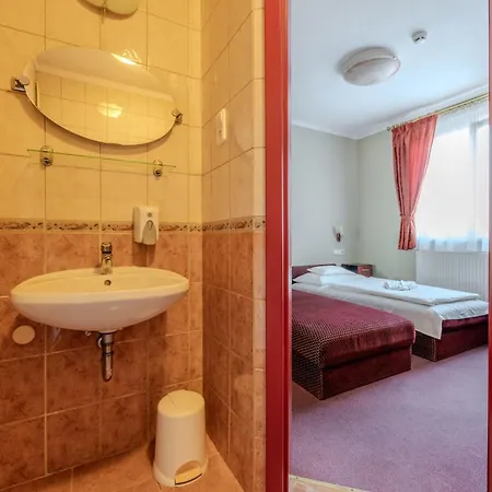 Palota 3*
