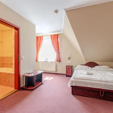 Palota 3* Budapeszt