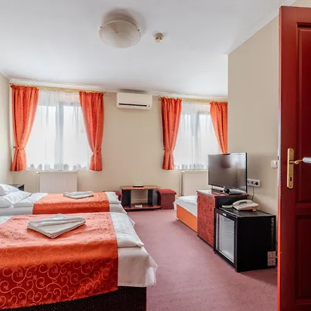 Palota 3*