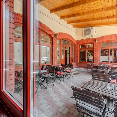 Palota Szálloda 3*