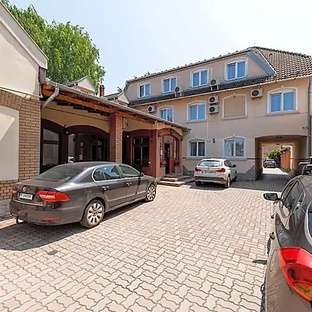 Hotel Palota Budapeste