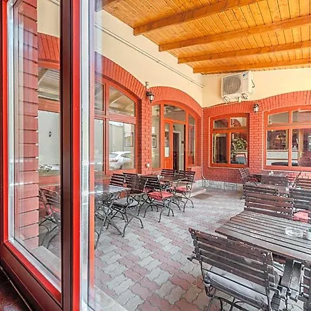Hotel Palota 3*