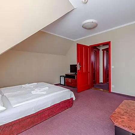 Palota Hotel