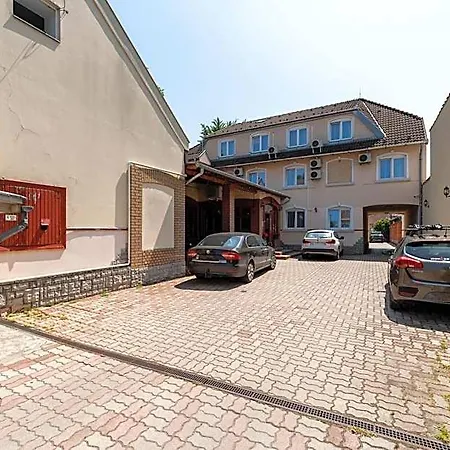Hotel Palota
