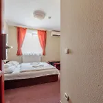 Palota