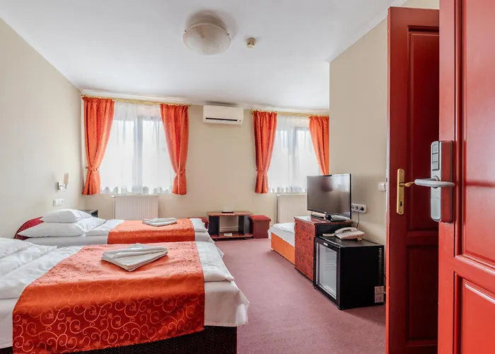Palota 3*